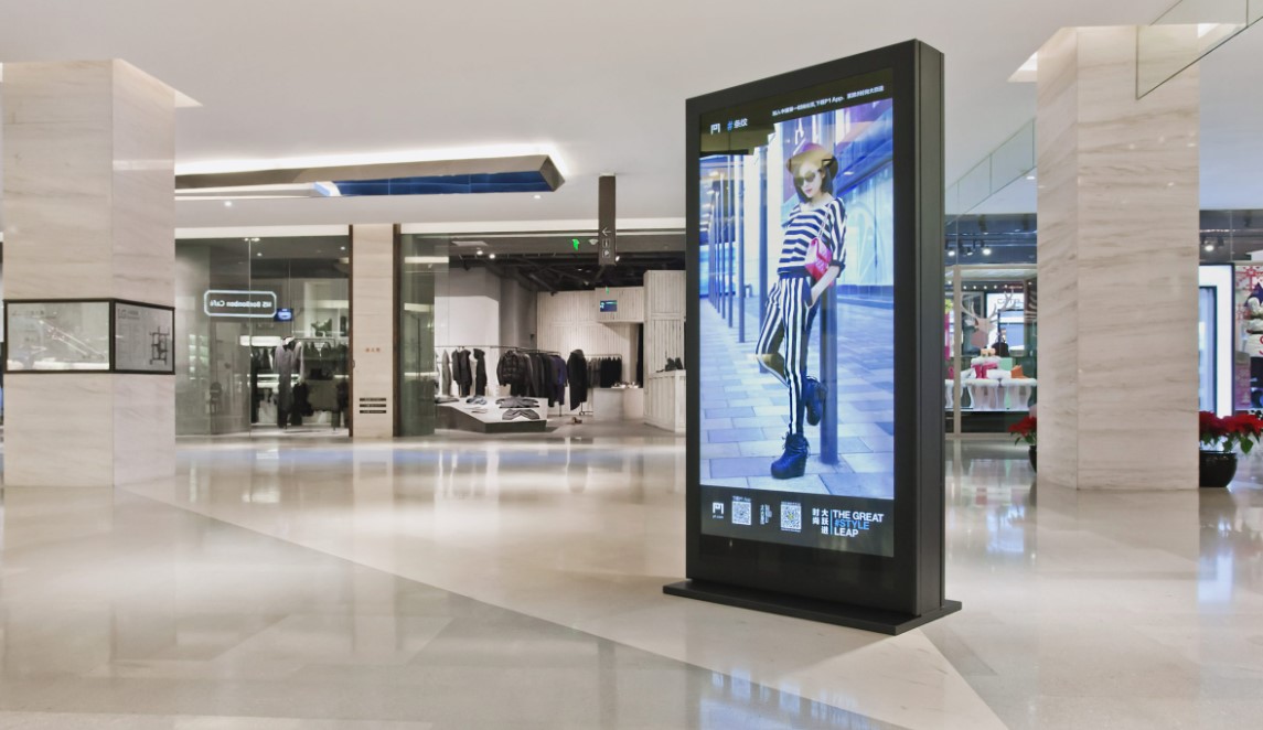 Revolutionizing Customer Engagement: The Power of PixlView Digital Signage